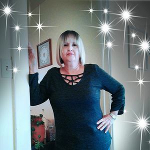 Meet your Posher, Leonor